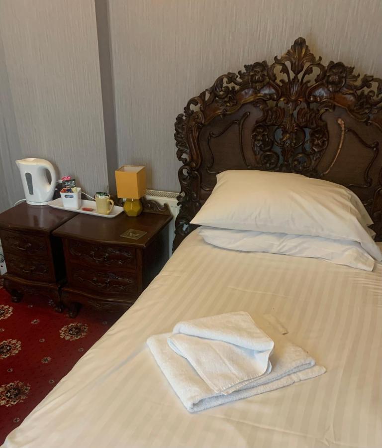 Bella Vista Hotel Llandudno Bagian luar foto