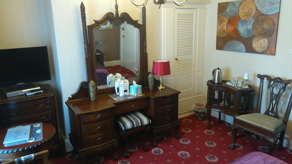Bella Vista Hotel Llandudno Bagian luar foto